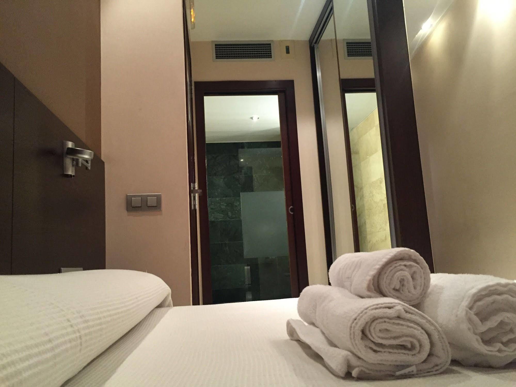 Numa Brio Aparthotel Barcelona